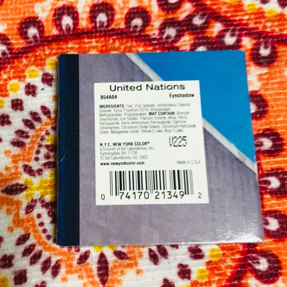 NYC New York Color Eyeshadow blue. 0.08 Oz